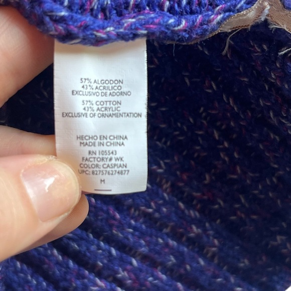 Daisy Fuentes Turtleneck Sweater - Picture 5 of 6